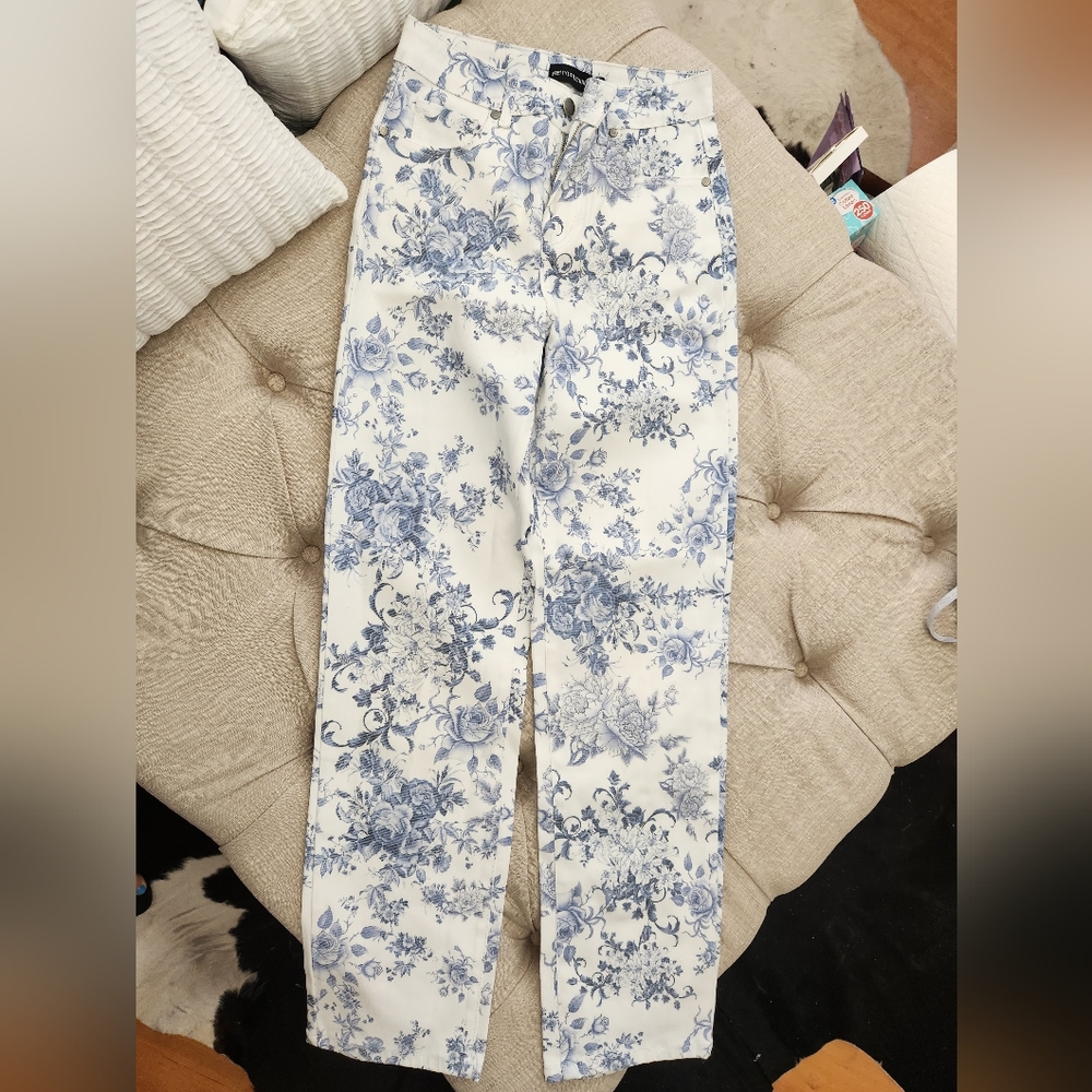 PrettyLittleThing Blue and White Floral Trousers